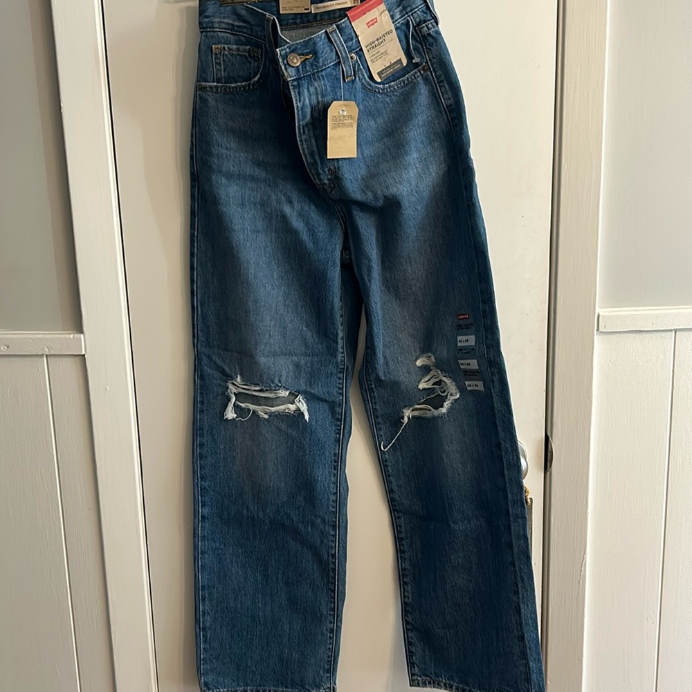 NWT Levi’s High Waisted Straight Jeans size 25 x29